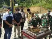 Pangdam IV/Diponegoro Teken Prasasti Sentra Ekonomi Masyarakat Darmakradenan Pangdam IV/Diponegoro Teken Prasasti Sentra Ekonomi Masyarakat Darmakradenan