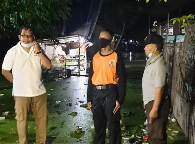 Ketua DPD PKS Kabupaten Tangerang Pimpin Langsung Bantu Korban Banjir Ketua DPD PKS Kabupaten Tangerang Pimpin Langsung Bantu Korban Banjir