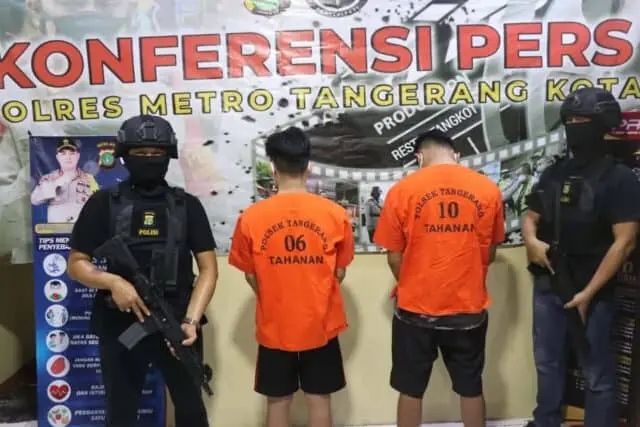Sempat Kabur, Dua Pembobol Toko Gadai Tangkap Polisi Sempat Kabur, Dua Pembobol Toko Gadai Tangkap Polisi
