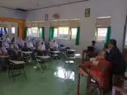 SMK Kesehatan Purworejo Gelar Pelatihan Manajemen EO, Keprotokoleran dan Retorika