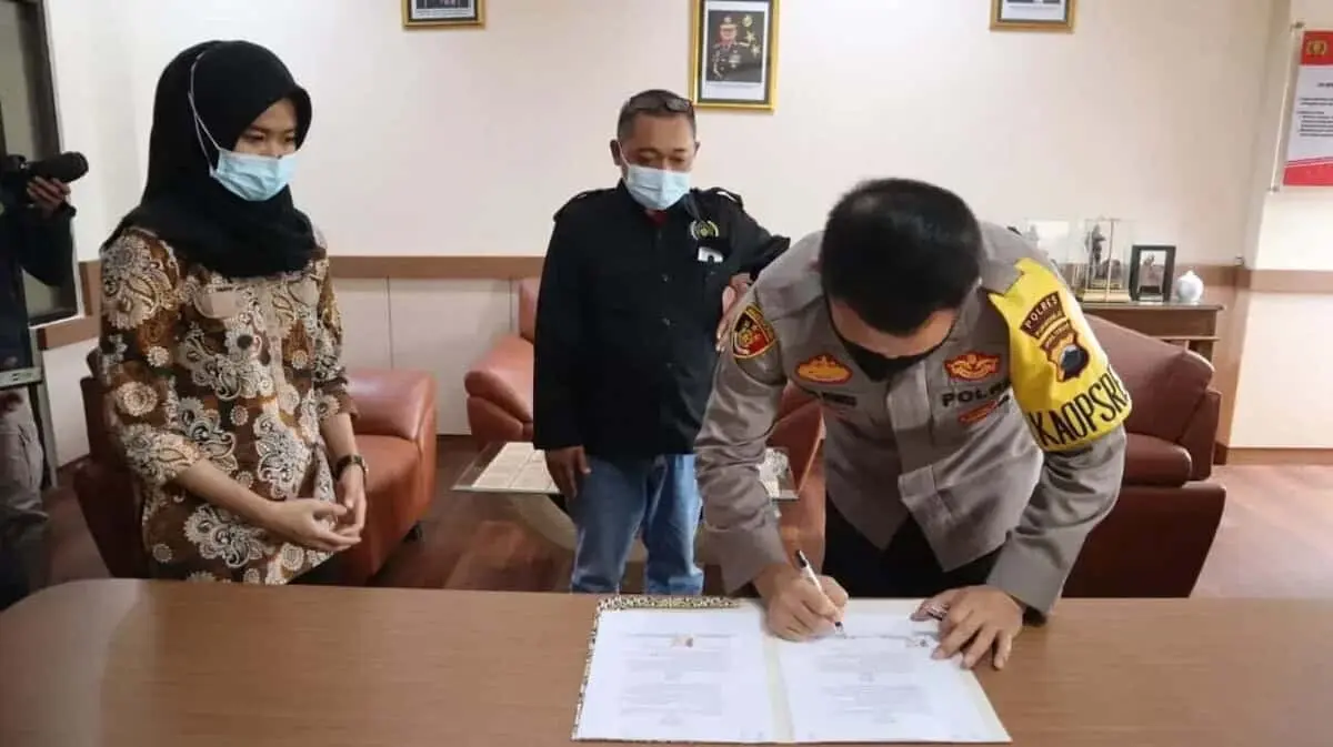 Polres dan PWI Purworejo Kuatkan Sinergitas Polres dan PWI Purworejo Kuatkan Sinergitas