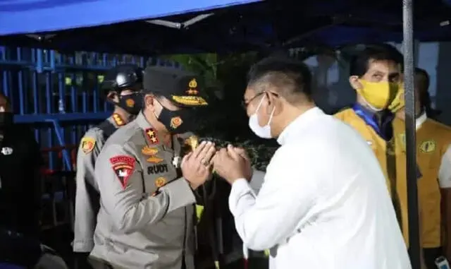 Patroli Bersama TNI-Polri, Kapolda Banten : Kami Siap Berikan Keamanan Hari Paskah Patroli Bersama TNI-Polri, Kapolda Banten : Kami Siap Berikan Keamanan Hari Paskah