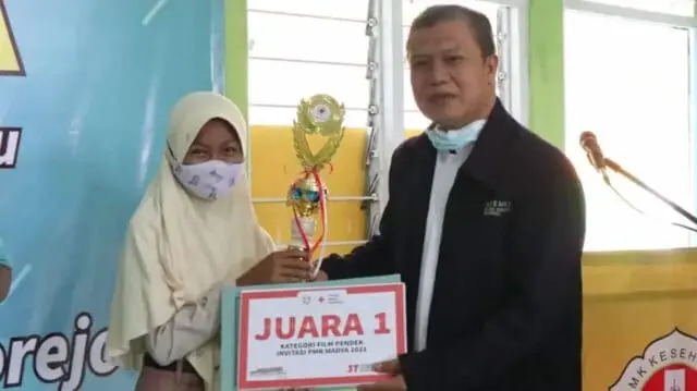 Peringati HUT Ke 7, SMK Kesehatan Adakan Lomba Ivitasi PMR Tingkat Madya Peringati HUT Ke 7, SMK Kesehatan Adakan Lomba Ivitasi PMR Tingkat Madya