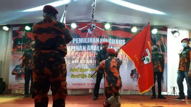 Yanuar Resmi Dilantik Sebagai Ketua PAC Pemuda Pancasila Kutoarjo Yanuar Resmi Dilantik Sebagai Ketua PAC Pemuda Pancasila Kutoarjo