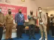 Rapat Kerja FK-BKK di didukung FKPT dan Dinas Tenaga Kerja Kabupaten Tangerang Rapat Kerja FK-BKK di didukung FKPT dan Dinas Tenaga Kerja Kabupaten Tangerang
