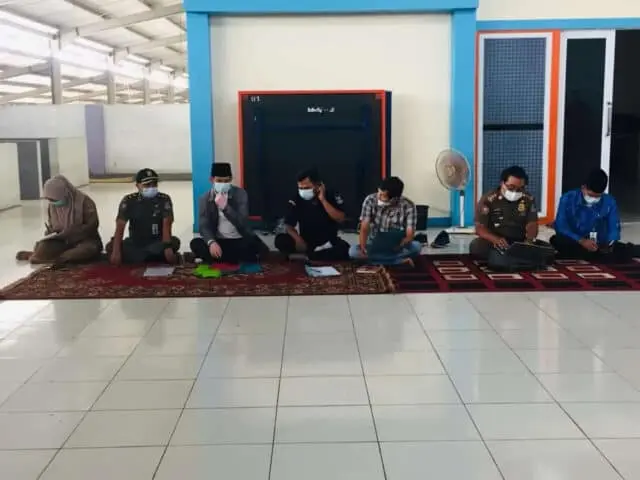 Pemkab Tangerang Akan Segera Tertibkan Pedagang Liar di Sepatan Pemkab Tangerang Akan Segera Tertibkan Pedagang Liar di Sepatan
