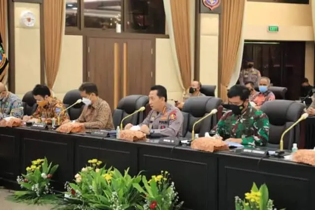 Rakor Lintas Sektoral Jelang Idul Fitri, Kapolri: Keselamatan Rakyat Hukum Tertinggi Rakor Lintas Sektoral Jelang Idul Fitri, Kapolri: Keselamatan Rakyat Hukum Tertinggi