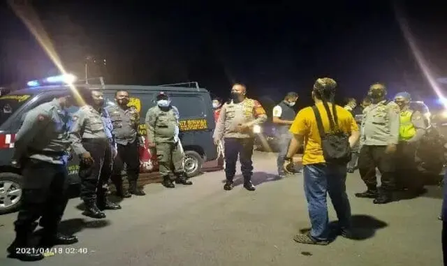 Antisipasi Guantibmas, Polsek Kelapa Dua Operasi Gabungan dan Patroli SOTR Antisipasi Guantibmas, Polsek Kelapa Dua Operasi Gabungan dan Patroli SOTR