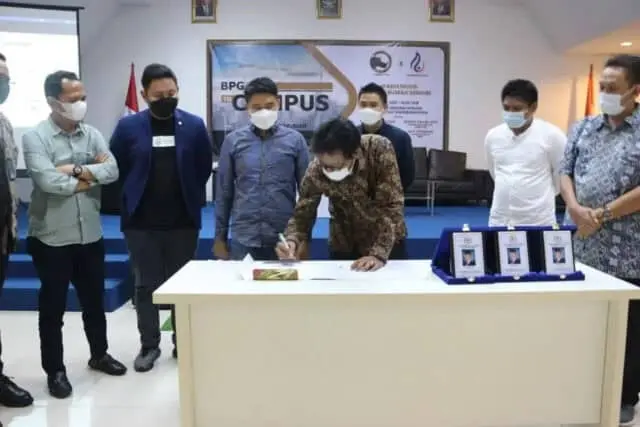 Badak Perkasa Grup MoU dengan UNTARA, Jaring Kaum Milenial Punya Rumah Badak Perkasa Grup MoU dengan UNTARA, Jaring Kaum Milenial Punya Rumah