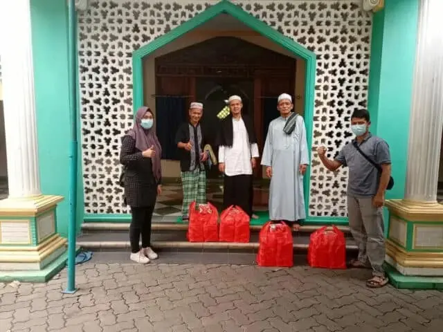 FIFGROUP Bagikan 32.000 Takjil Tersebar di Seluruh Cabang di Indonesia FIFGROUP Bagikan 32.000 Takjil Tersebar di Seluruh Cabang di Indonesia