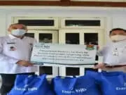 Pemkab Tangerang Terima 5 Ribu Paket Sembako dari Bank BJB Pemkab Tangerang Terima 5 Ribu Paket Sembako dari Bank BJB