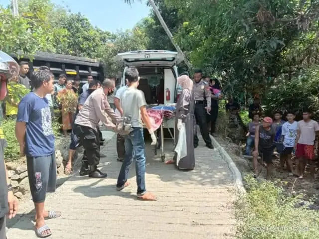 Diduga Akibat Rem Blong, 3 Orang Meninggal dan 1 Orang Luka Parah Diduga Akibat Rem Blong, 3 Orang Meninggal dan 1 Orang Luka Parah