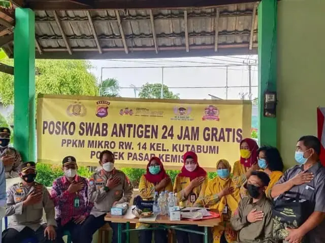 Dirbinmas Polda Banten Cek Posko PPKM Secara Mendadak Dirbinmas Polda Banten Cek Posko PPKM Secara Mendadak
