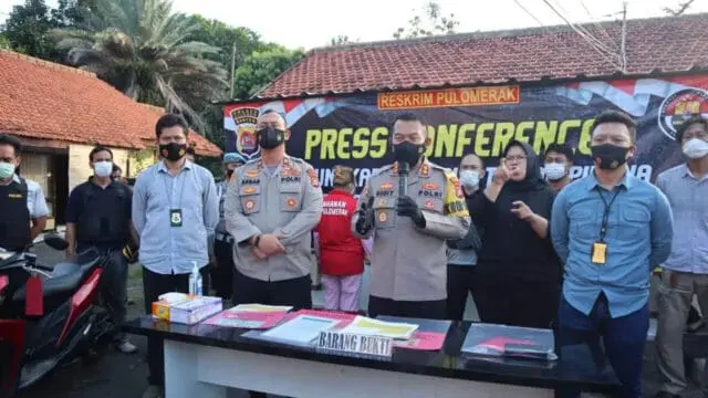 Polres Cilegon Berhasil Ungkap Kasus prostitusi Online Polres Cilegon Berhasil Ungkap Kasus prostitusi Online