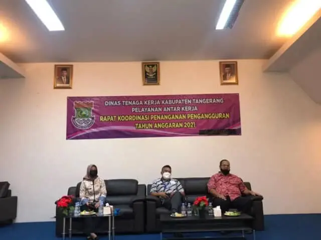 UNTARA Sinergi dengan BKK dan Pemda Tangerang atasi Pengangguran. UNTARA Sinergi dengan BKK dan Pemda Tangerang atasi Pengangguran.