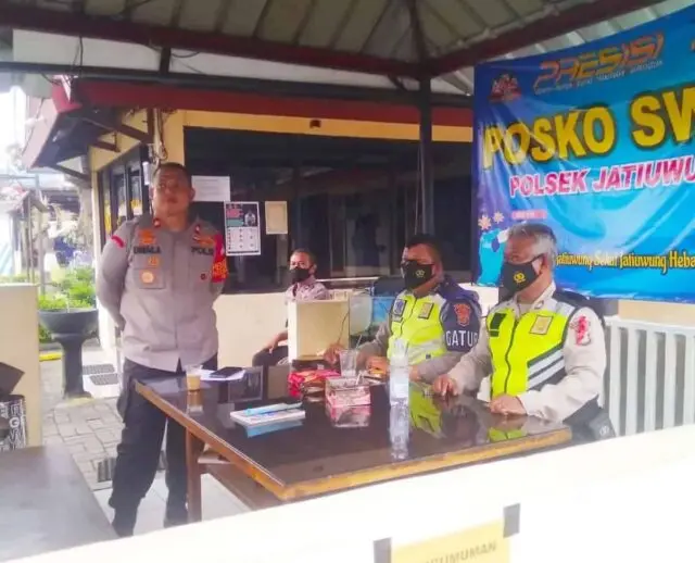 Kapolsub Sektor Palem Semi Laksanakan Protap di Mapolsek Jatiuwung Kapolsub Sektor Palem Semi Laksanakan Protap di Mapolsek Jatiuwung