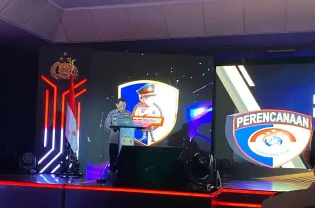 Buka Musrenbang, Kapolri Tekankan Dukung Pemulihan Ekonomi Tahun 2022 Buka Musrenbang, Kapolri Tekankan Dukung Pemulihan Ekonomi Tahun 2022