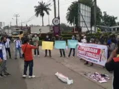 Buntut Penembakan Terhadap Wartawan, Puluhan Jurnalis Serang Raya Turun Kejalan Buntut Penembakan Terhadap Wartawan, Puluhan Jurnalis Serang Raya Turun Kejalan