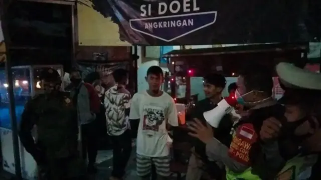Kapolsek Batu Ceper Pimpin Ops. Yustisi PPKM Mikro dan Patroli Cipkon Kapolsek Batu Ceper Pimpin Ops. Yustisi PPKM Mikro dan Patroli Cipkon