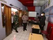 Kapolri Minta Pekerja dan Perusahaan Patuhi Aturan PPKM Darurat Kapolri Minta Pekerja dan Perusahaan Patuhi Aturan PPKM Darurat