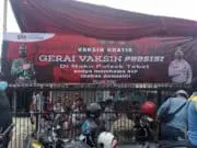 Melalui Gerai Vaksin Presisi, Polsek Tebet Laksanakan Akselerasi Vaksinasi dan Bagikan Sembako Gratis Melalui Gerai Vaksin Presisi, Polsek Tebet Laksanakan Akselerasi Vaksinasi dan Bagikan Sembako Gratis