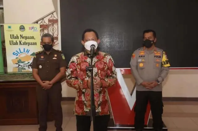 Mendagri Minta Pemkab Cirebon Segera Tingkatkan Realisasi Belanja APBD Mendagri Minta Pemkab Cirebon Segera Tingkatkan Realisasi Belanja APBD