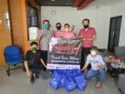 Sambangi Kantor FJT, Direktur PT Media Tangerang Raya Serahkan Paket Sembako Sambangi Kantor FJT, Direktur PT Media Tangerang Raya Serahkan Paket Sembako