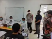 Untara Bersama Forkopimda Gelar Vaksin Untuk Mahasiswa dan Masyarakat Untara Bersama Forkopimda Gelar Vaksin Untuk Mahasiswa dan Masyarakat