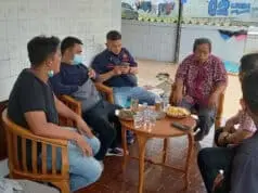 Kanit Intelkam Polsek Panongan Monitoring Situasi Pasca Pungutan Suara di Desa Ranca Kelapa Kanit Intelkam Polsek Panongan Monitoring Situasi Pasca Pungutan Suara di Desa Ranca Kelapa