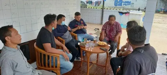 Kanit Intelkam Polsek Panongan Monitoring Situasi Pasca Pungutan Suara di Desa Ranca Kelapa Kanit Intelkam Polsek Panongan Monitoring Situasi Pasca Pungutan Suara di Desa Ranca Kelapa