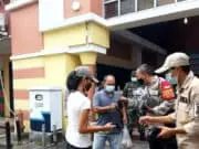 Antisipasi Penyebaran Covid-19, Polsek Panongan Gebrak Masker Di City Market Citra Raya Antisipasi Penyebaran Covid-19, Polsek Panongan Gebrak Masker Di City Market Citra Raya