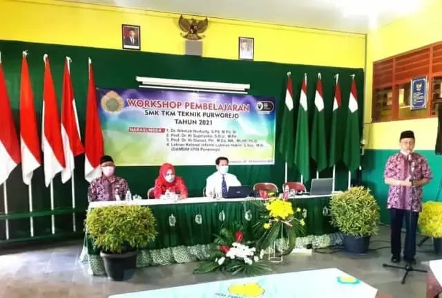 SMK TKM Purworejo Adakan Workshop Pembelajaran Untuk Tingkatkan Wawasan Guru SMK TKM Purworejo Adakan Workshop Pembelajaran Untuk Tingkatkan Wawasan Guru
