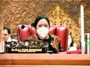 Ditemukan Kasus Omicron, Puan Imbau Anggota DPR Gunakan Masa Reses Ajak Warga di Dapil Perketat Prokes Ditemukan Kasus Omicron, Puan Imbau Anggota DPR Gunakan Masa Reses Ajak Warga di Dapil Perketat Prokes