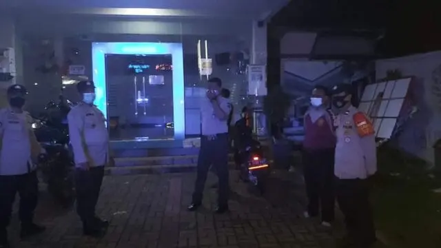 Antisipasi Guantibmas dan Pendisiplinan Prokes, Polsek Panongan Rutin Patroli Malam Antisipasi Guantibmas dan Pendisiplinan Prokes, Polsek Panongan Rutin Patroli Malam