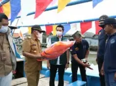 PT Migas Hulu Jabar ONWJ Resmikan Sekolah Sungai dan Serahkan Kapal Pengawas PT Migas Hulu Jabar ONWJ Resmikan Sekolah Sungai dan Serahkan Kapal Pengawas
