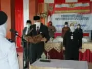Dua Kades Antar Waktu Resmi Dilantik Bupati