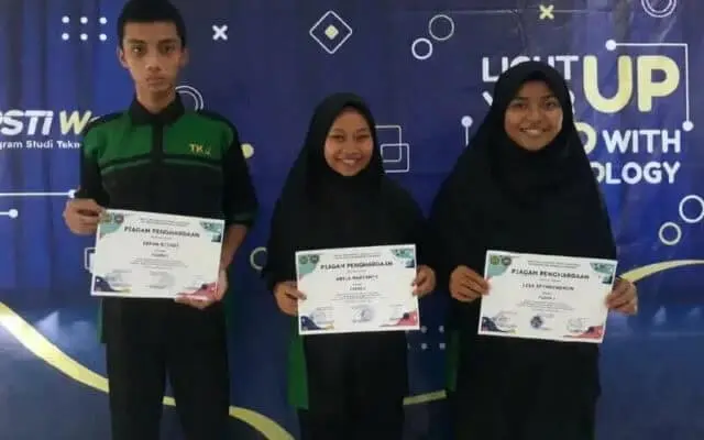 SMK Muhammadiyah Purworejo Borong Kejuaraan di Student Network Engineer di Milad ke-5 UMPurworejo SMK Muhammadiyah Purworejo Borong Kejuaraan di Student Network Engineer di Milad ke-5 UMPurworejo