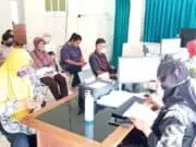 Puluhan Guru SMK PN-PN 2 Laksanakan Vaksin Booster di RSUD RSUD dr. Tjitrowardojo