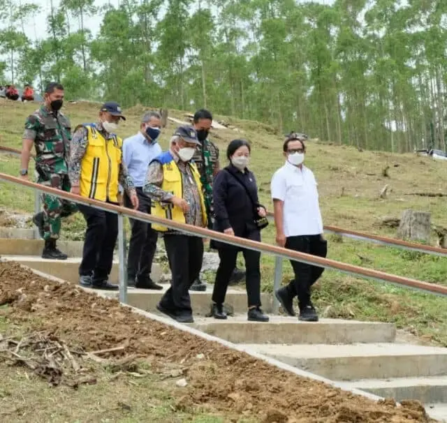 Seharian Keliling IKN, Puan Ingin "Nusantara" Jadi Wajah Kemajuan Indonesia Seharian Keliling IKN, Puan Ingin "Nusantara" Jadi Wajah Kemajuan Indonesia