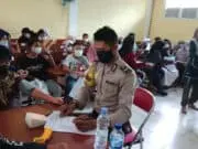 355 Warga Cisauk dan Setu Datangi Garai Vaksin Presisi Polsek Cisauk 355 Warga Cisauk dan Setu Datangi Garai Vaksin Presisi Polsek Cisauk