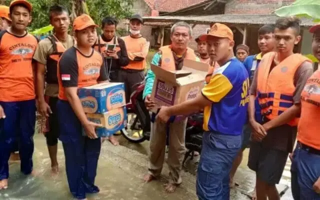 Selalu Siaga Bencana, Tim SAR Cintaldo SMK PN-PN2 Purworejo Bantu Korban Banjir Selalu Siaga Bencana, Tim SAR Cintaldo SMK PN-PN2 Purworejo Bantu Korban Banjir