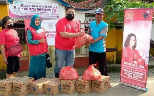Peduli Bencana, graVITAsi Bantu Korban Banjir di Purworejo Peduli Bencana, graVITAsi Bantu Korban Banjir di Purworejo