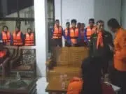 Laka Laut di Pantai Jatimalang Tim SAR SMK PN-PN2 Purworejo Ikut Serta Pencarian Korban