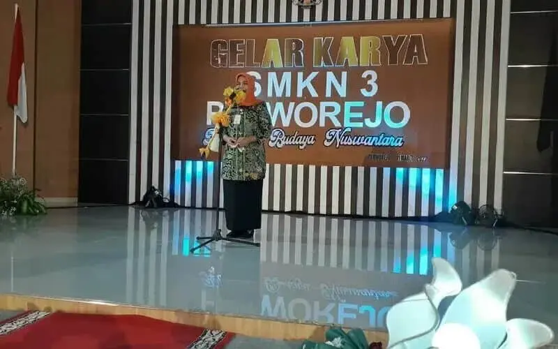 Dengan Tema “Adiwarna Budaya Nuswantara" Siswa SMKN 3 Purworejo Mengadakan Gelar Karya Siswa Dengan Tema “Adiwarna Budaya Nuswantara" Siswa SMKN 3 Purworejo Mengadakan Gelar Karya Siswa