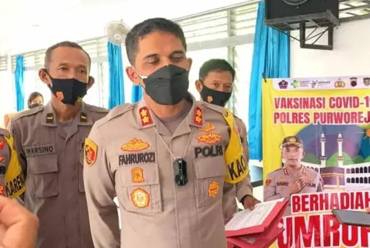 Kejar capaian Vaksinasi, Kapolres Purworejo pantau langsung jalannya Vaksinasi