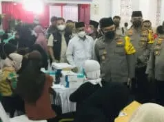 Jelang Mudik Lebaran 2022, Kapolda Metro Jaya Tinjau Vaksinasi Malam Hari di Masjid Raya Uswatun Khasanah Daan Mogot Jelang Mudik Lebaran 2022, Kapolda Metro Jaya Tinjau Vaksinasi Malam Hari di Masjid Raya Uswatun Khasanah Daan Mogot