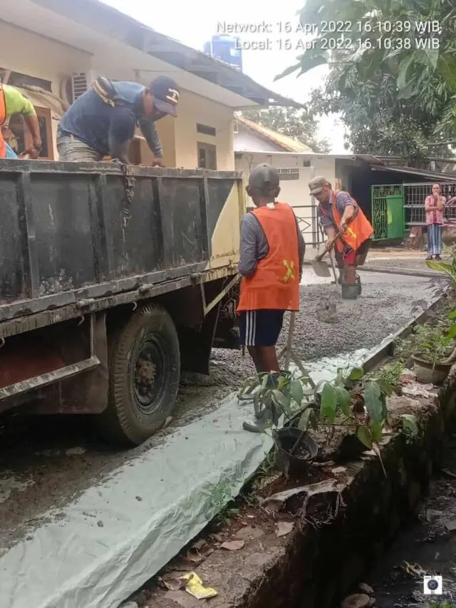 Lemah Pengawasan, Proyek Betonisasi di Kecamatan Curug Diduga Tidak Sesuai Spek Lemah Pengawasan, Proyek Betonisasi di Kecamatan Curug Diduga Tidak Sesuai Spek
