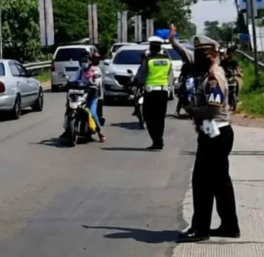 Operasi Ketupat Candi 2022, Angka Kecelakan Menurun, Hanya Terjadi Empat Lakalantas di Wilayah Hukum Polres Purworejo Operasi Ketupat Candi 2022, Angka Kecelakan Menurun, Hanya Terjadi Empat Lakalantas di Wilayah Hukum Polres Purworejo