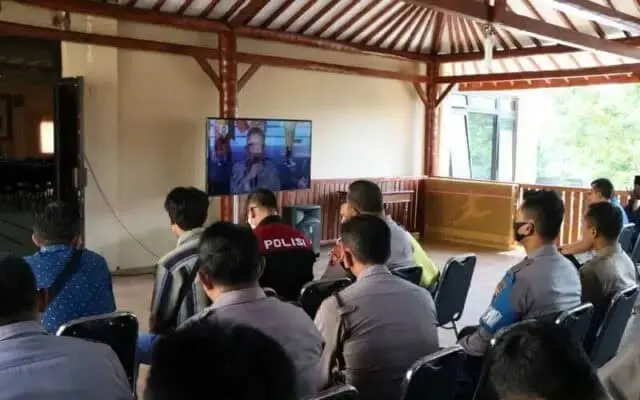 Rangkaian Hari Bhayangkara Ke 76, Polres Purworejo Nobar Semangat Bhayangkara Rangkaian Hari Bhayangkara Ke 76, Polres Purworejo Nobar Semangat Bhayangkara