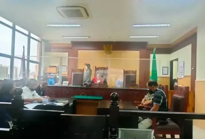 Hakim Tolak Praperadilan Jimmy Lie, Begini Respon Warga Pantura Tangerang Hakim Tolak Praperadilan Jimmy Lie, Begini Respon Warga Pantura Tangerang